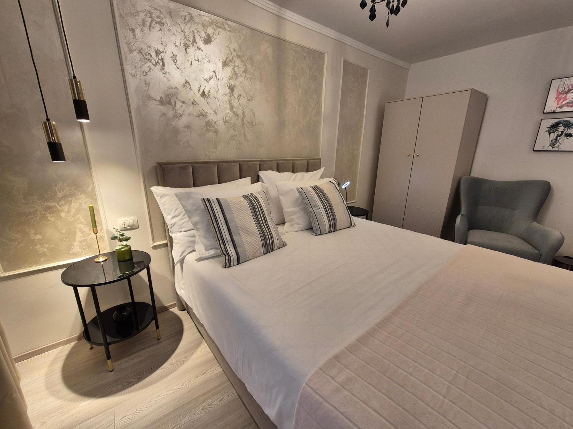 Studio Apartment Lily Ровинь Экстерьер фото